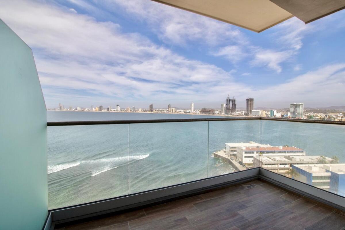 Departamento Frente A La Playa Pinitos Apartamento Mazatlán