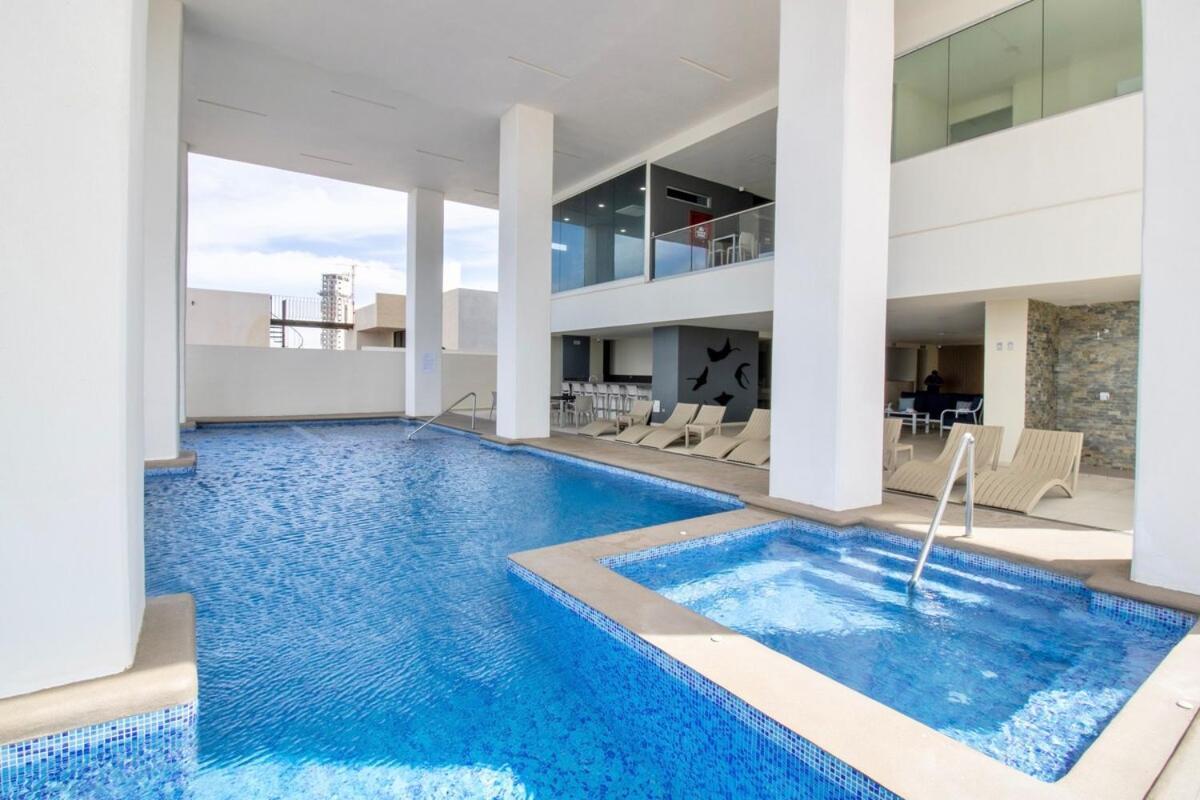 Departamento Frente A La Playa Pinitos Mazatlán